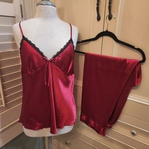 No Brand Red Satin w/Black Lace Detail Sz L 2 Piece PJ Set
